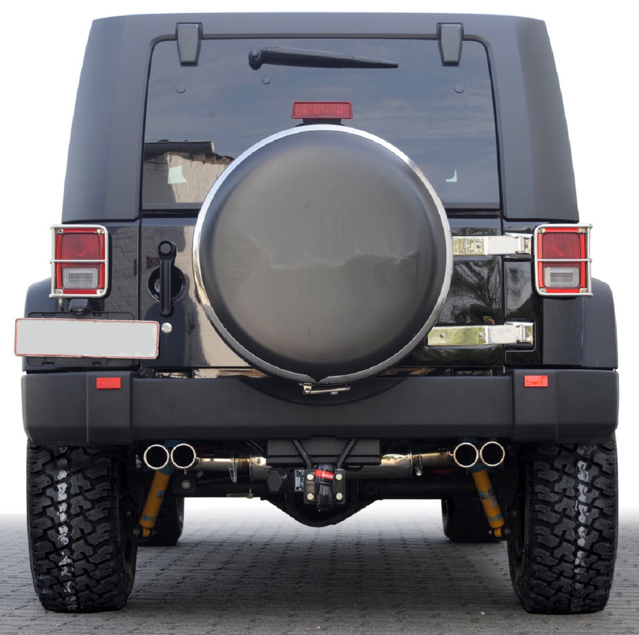 Tire cover stainless steel suitable for tire size 265/70R16 and 265/65R17