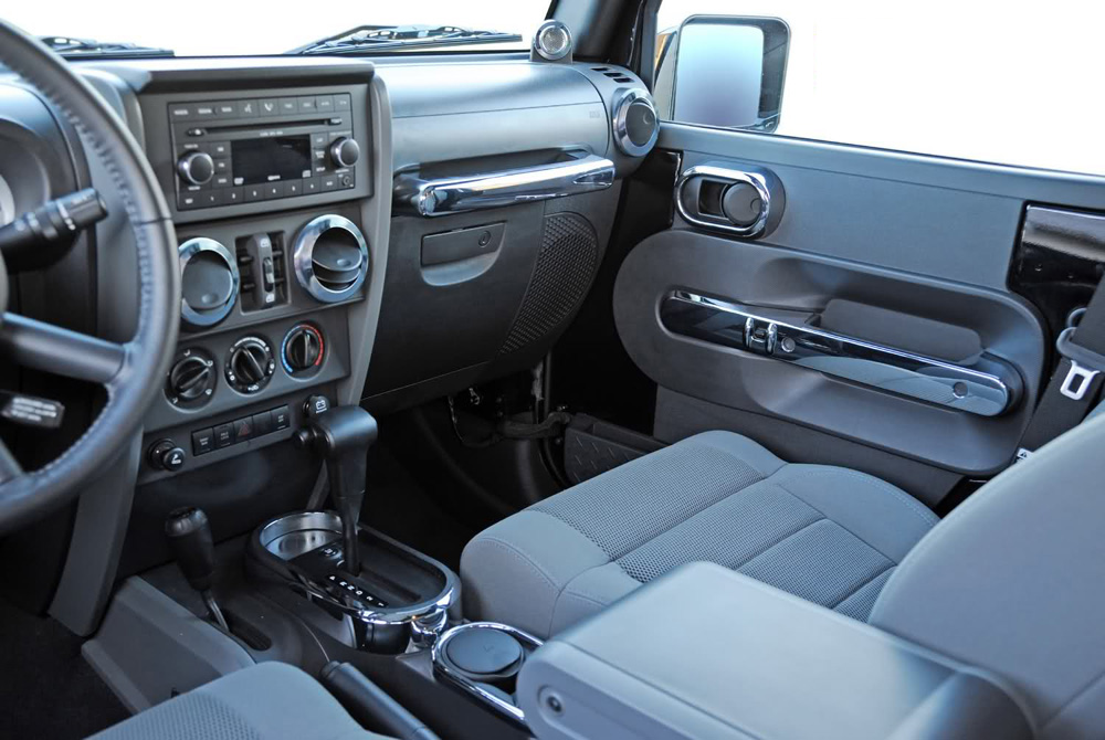 Interior trim plastic chrome fits Jeep Wrangler JK (2007-2010) 2-door automatic