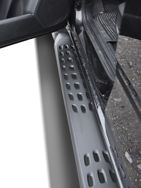 Black matt running boards suitable for Ford Ranger (2012-) & Ranger Raptor (2019-) Double Cabine