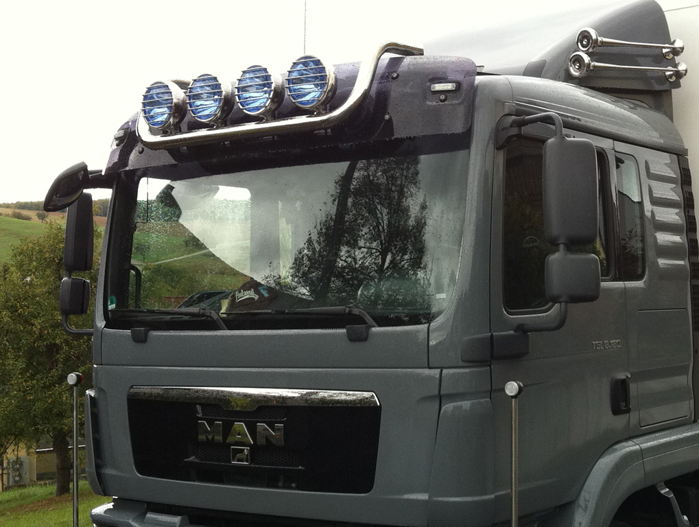 Truck light bar stainless steel universal fit for the high roof