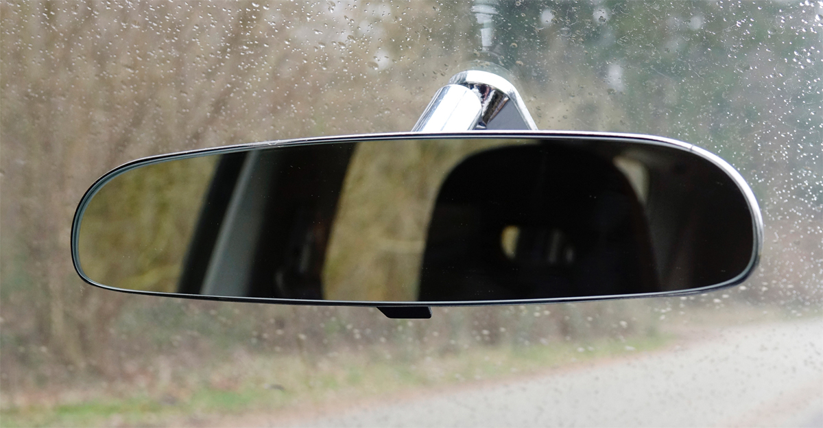 1x interior mirror 248 x 55 mm metal polished / plastic
