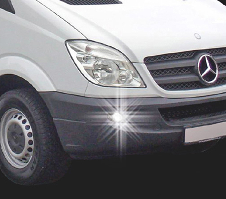 Tagfahrlichter ohne Dimmfunktion passend für MB Mercedes-Benz Sprinter (2006-2012)