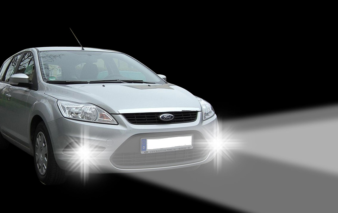 LED Einbau Tagfahrlichter + Nebelscheinwerfer 90 mm passend für diverse Ford Modelle mit serienmäßigen Nebelscheinwerfern