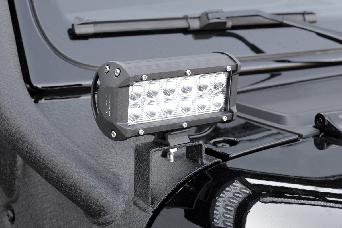 Headlight bar black suitable for Jeep Wrangler JL (2018-)