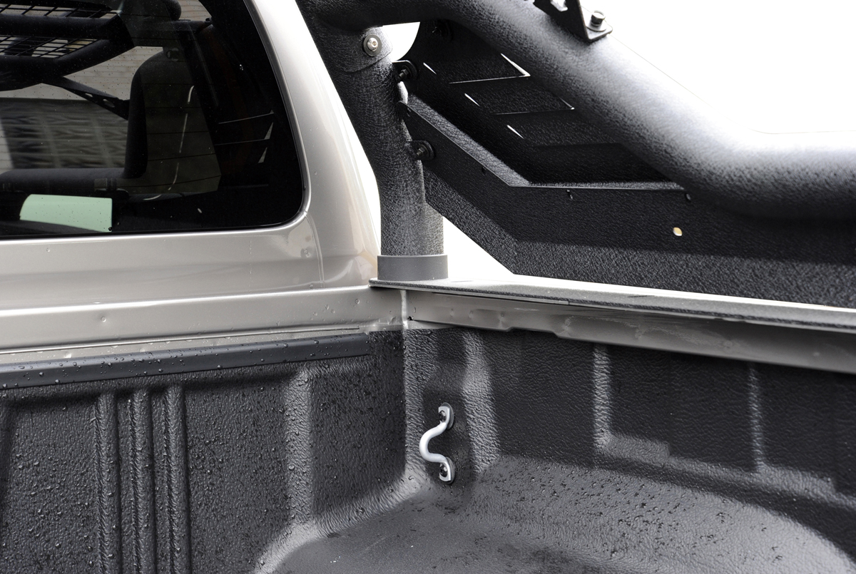 Black Stealth Überrollbügel mit Gepäckkorb passend für Ford Ranger (2012-2018)